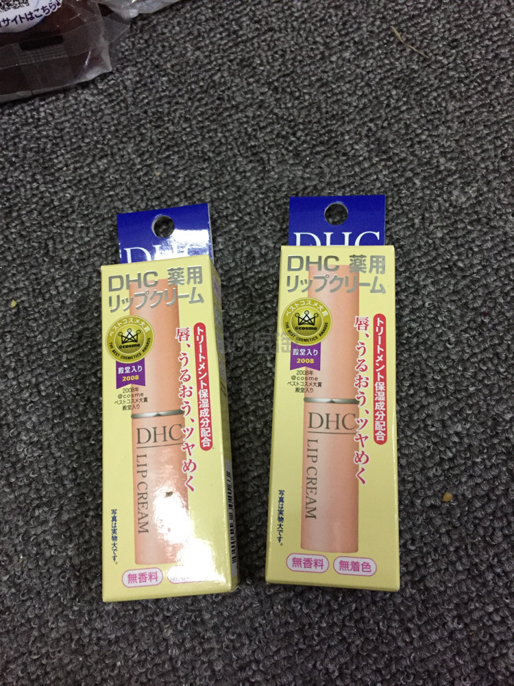 出刚刚到货的日本宝宝拌饭料,番茄酱,咖喱酱