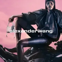 Alexander Wang：早秋系列新品上市！入卫衣、T恤等
