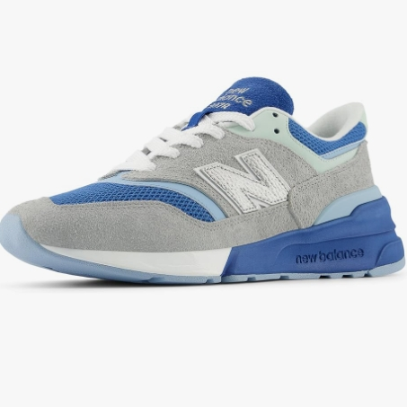 New Balance Classics 997R - Top View New Balance Classics 997R - Bottom View New Balance Classics 997R - Left View New Balance Classics 997R - Right View New Balance Classics 997R - Front View New Balance 新百伦 Classics 997R 运动鞋