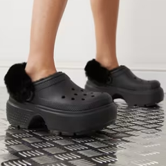 可直邮！Crocs 卡骆驰黑色加绒款雪屋洞洞鞋