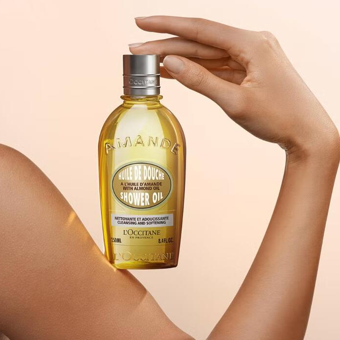 LOOKFANTASTIC：L'Occitane 欧舒丹星品热卖 乳木果7件套£17