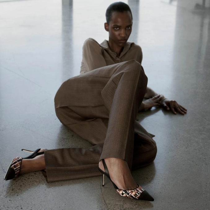 Bergdorf Goodman：Manolo Blahnik 春夏美鞋上新