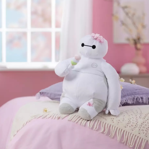 Disney Store：来自世界多个国家和地区玩偶聚会 日本同款发售 Lotso 草莓熊$39