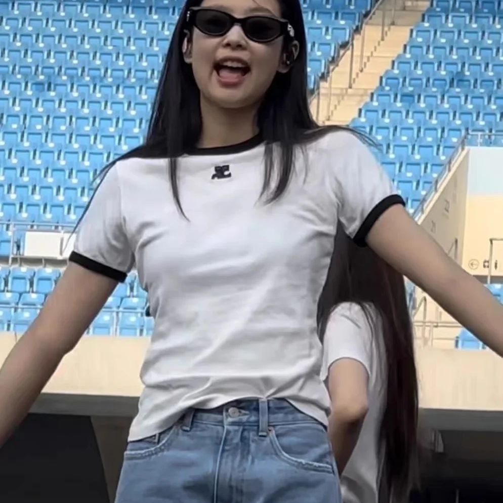 Jennie同款 COURREGES 白色经典徽标T恤