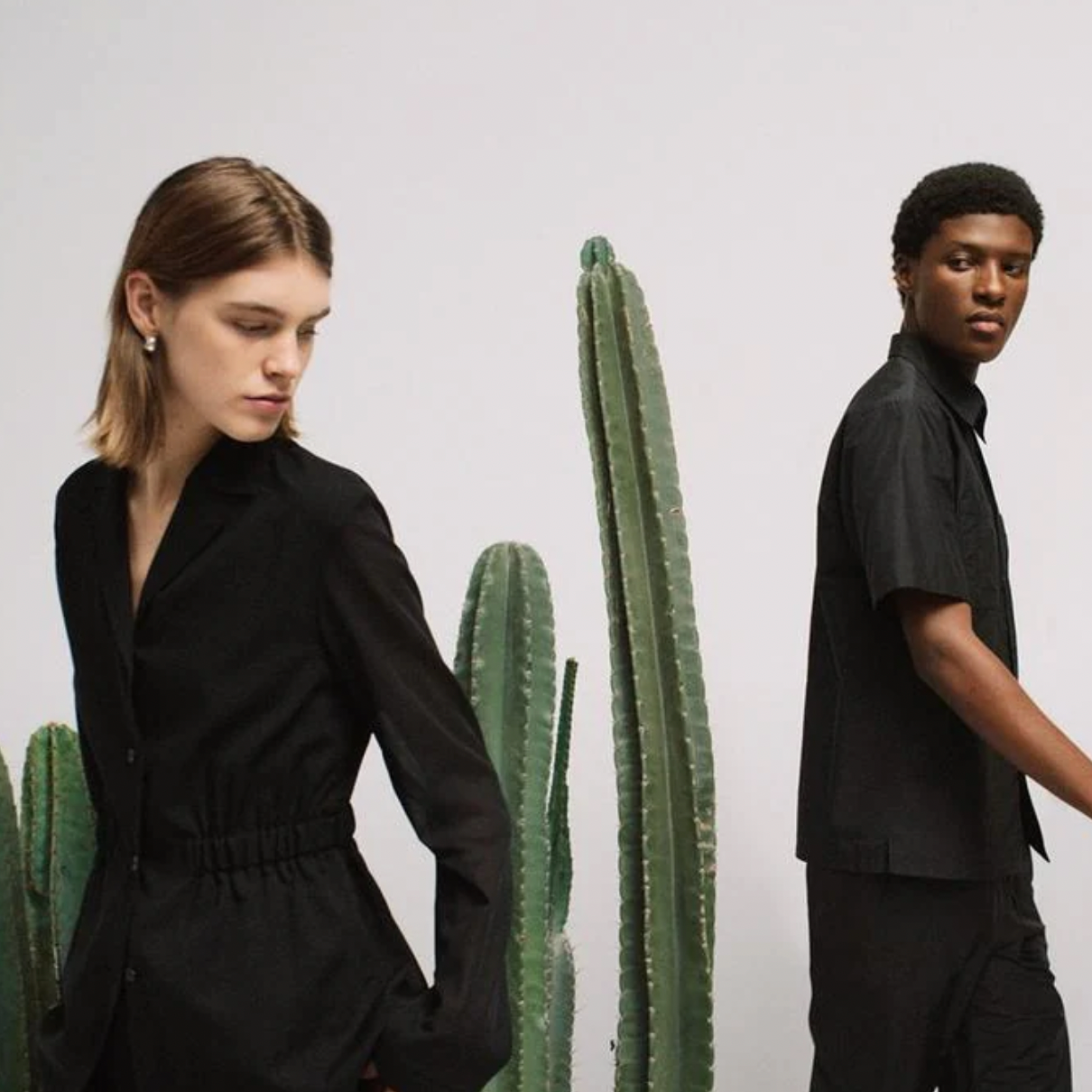 Theory 美官：纪念日大促！折扣区低至4折 + 额外8折