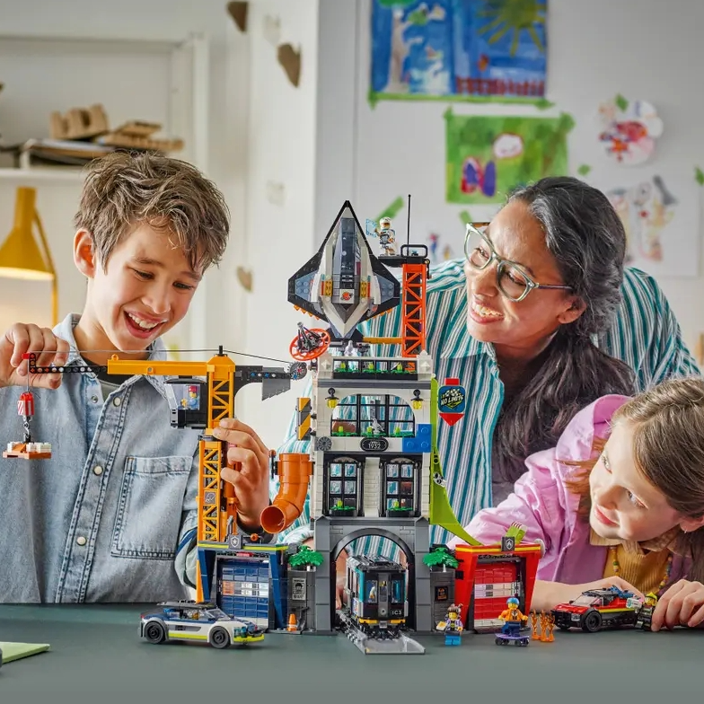 新品预告！Lego 美国官网：LEGO 城市组 城市综合指挥塔 60473