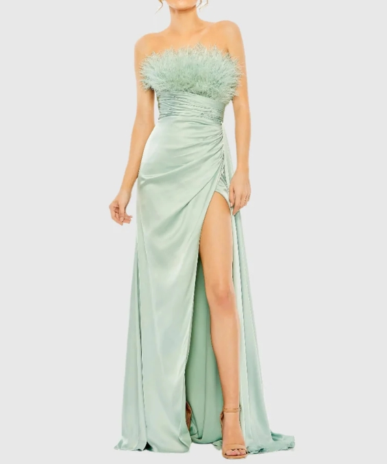 Mac Duggal 绿色露肩羽毛缎面礼服