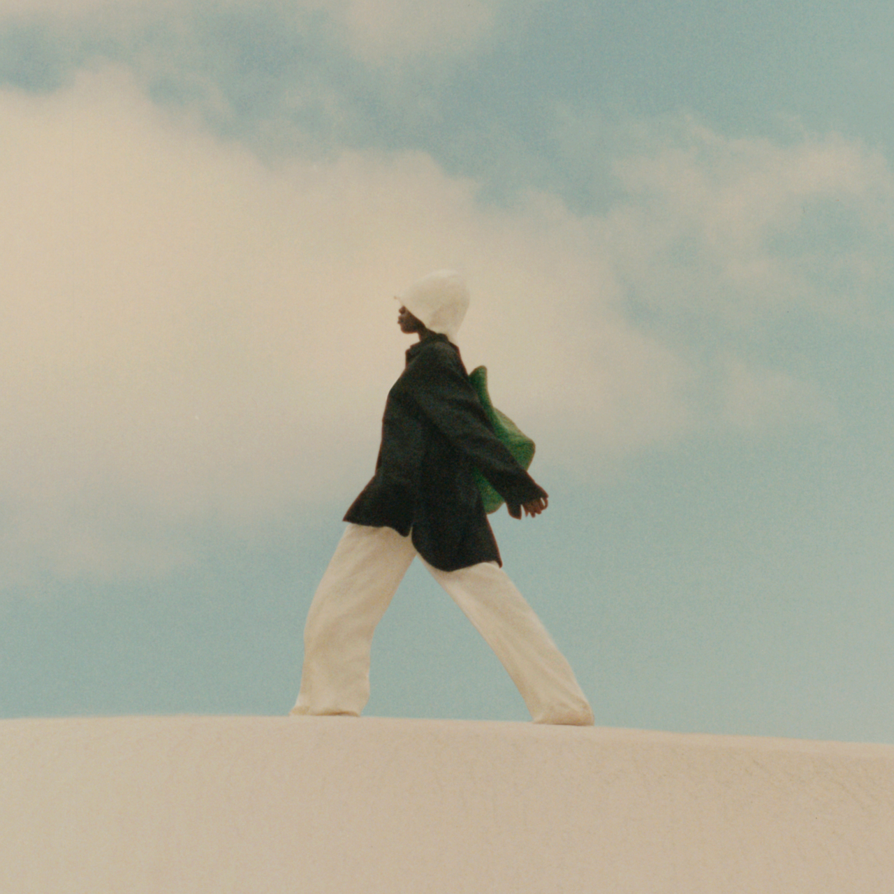 Net-A-PORTER 亚太站：THE ROW 风格深呼吸 探索松弛感美学