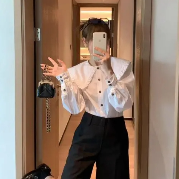 Tessabit UK：韩女穿搭合辑 Thom Browne 卫衣£289 小狐狸T恤£48