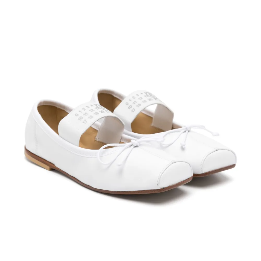 MM6 Maison Margiela 马吉拉大童款皮质芭蕾平底鞋