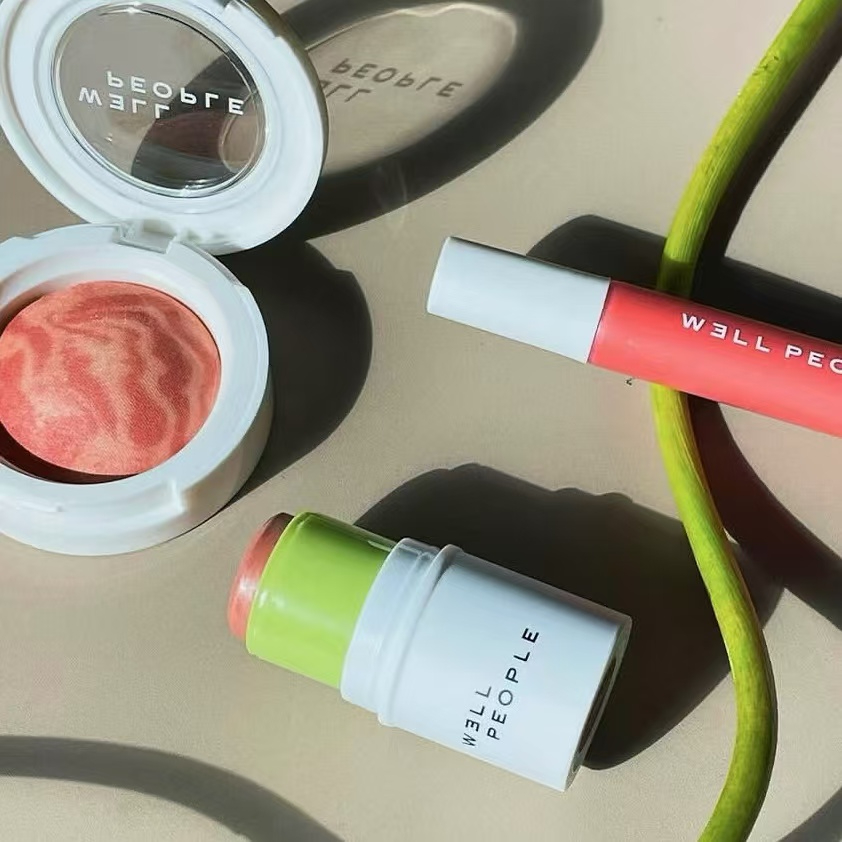 Well People：美妆上新热卖 Glowing Mama 美妆套装仅$39