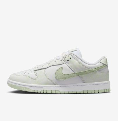 Nike Dunk Low OG 女子运动鞋