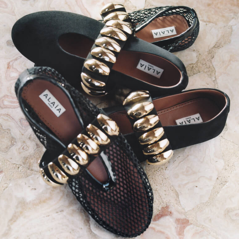 NET-A-PORTER 美国站：ALAIA 全新系列上新热卖 致敬时装屋传奇经典