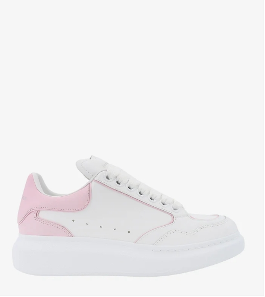 之前$500+！ALEXANDER MCQUEEN 粉尾小白鞋
