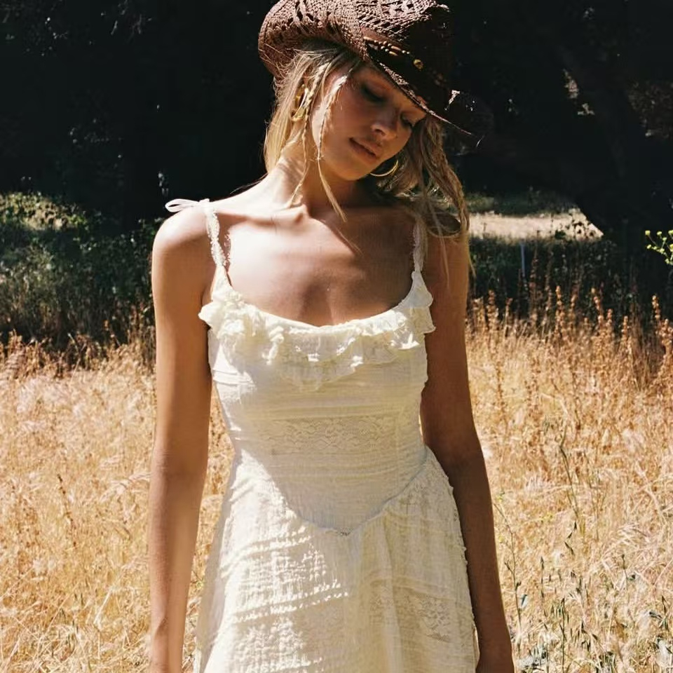 Princess Polly AU：澳洲小众辣妹美衣热卖