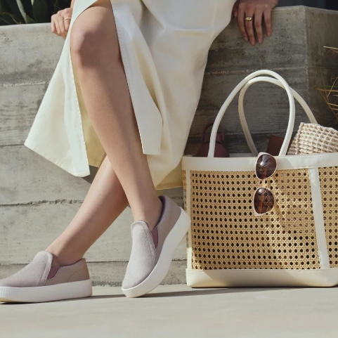 Allbirds CA：亲友会大促！百搭又适合暴走的舒适休闲鞋确定不来一双？