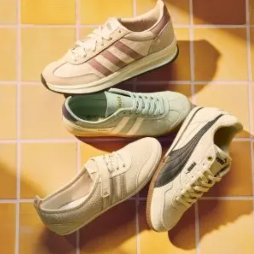 Designer Shoe Warehouse：运动鞋专场 低至7折 New Balance、阿迪降价