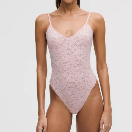 Lululemon 蕾丝连体吊带服
