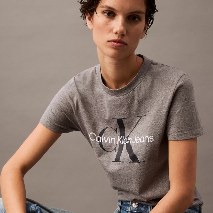 Calvin Klein 经典字母徽标圆领T恤