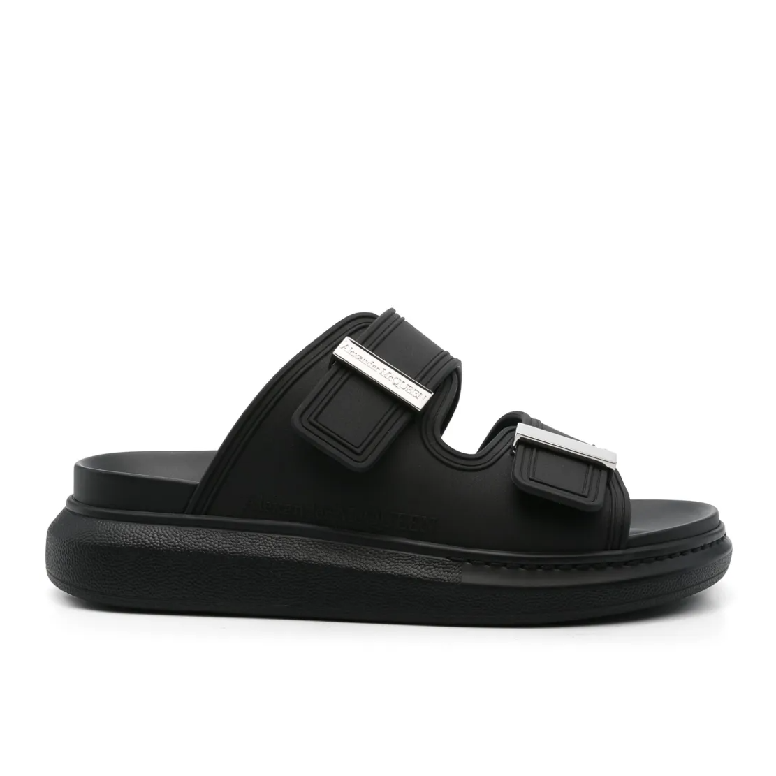 Jisoo 同款 Alexander McQueen logo雕刻凉鞋