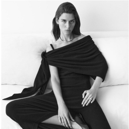 THE OUTNET 港站：TOTEME 时尚专场 简约T恤HK$300