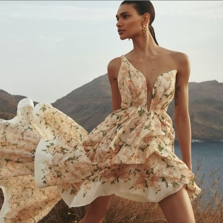 THE OUTNET 美站：Zimmermann 公主风美裙夏日热卖