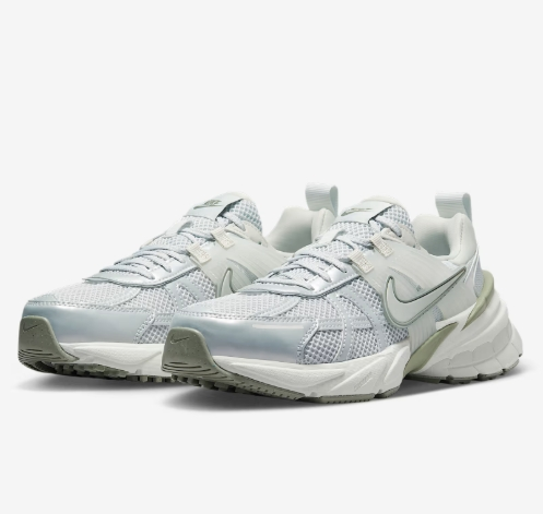 Nike  V2K Run 运动鞋