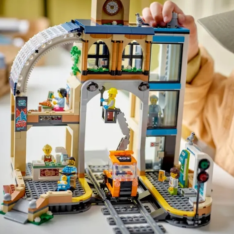 预告！Lego 美国官网： CITY城市组 超多新品来袭 极地探险特快列车、中央火车站、指挥塔等
