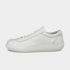 ECCO Soft Zero 小白鞋