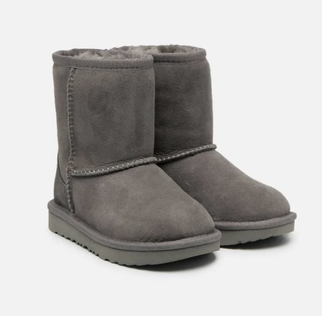 UGG 灰色长筒靴 童鞋