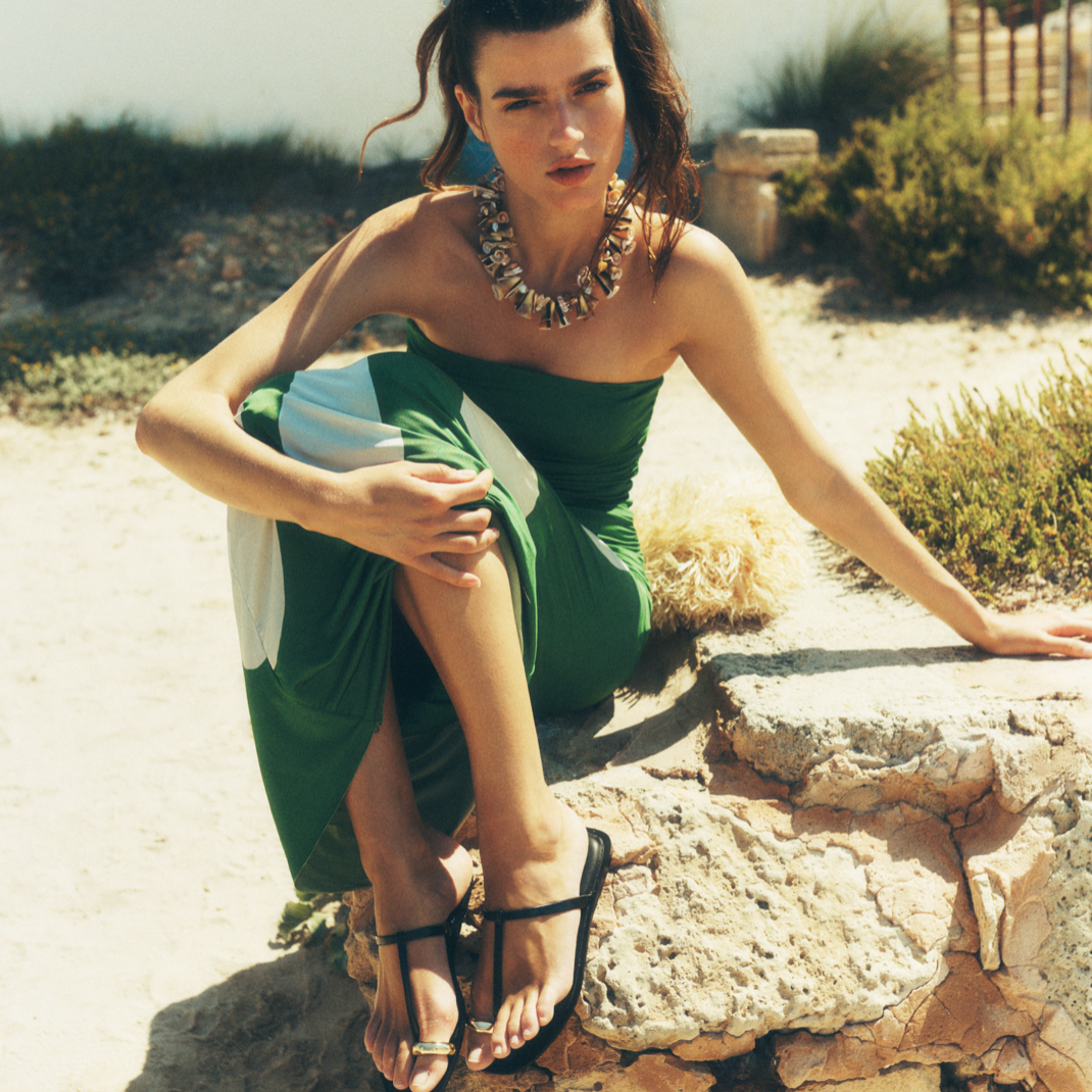 Shopbop：折扣区上新 入 Dr. Martens、Tory Burch、Reformation、ON 跑鞋等 低至3折