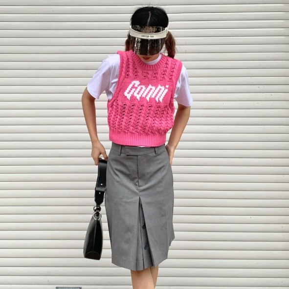 Netdressed：时尚上新促销！麦昆粉尾小白鞋$387、GANNI 针织马甲$116