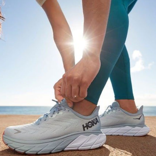 Nordstrom Rack：Hoka 运动鞋大促 女款运动鞋$59起