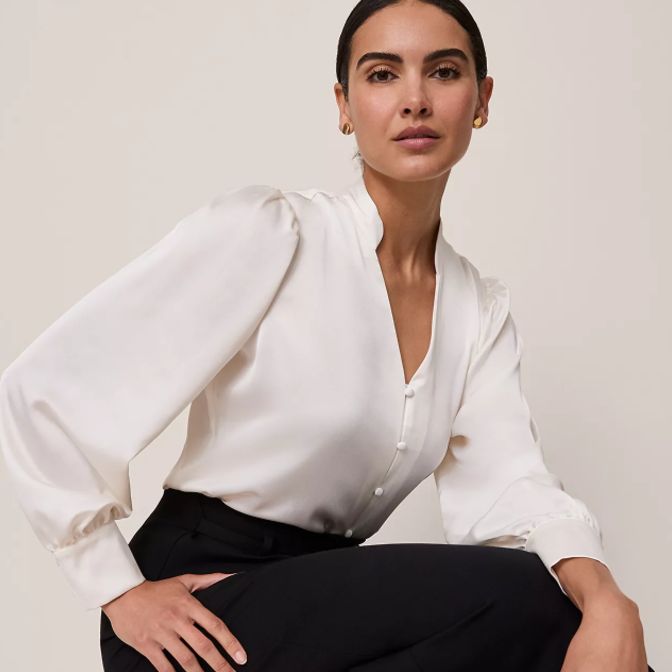 Ann Taylor：秋日大促 上装、毛衣、裤装享6折
