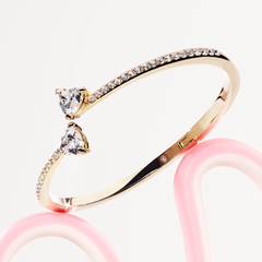 Swarovski：时尚搭配必备！精选项链、耳环等