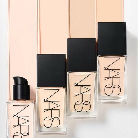 NARS Cosmetics：折扣区热卖 入超方瓶粉底液、限定大白饼等