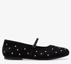 Clarks Livia Stud 麂皮芭蕾舞鞋