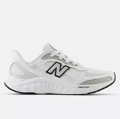 New Balance Fresh Foam Arishi v4 Tiralux 运动鞋