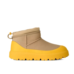 UGG Short Weather Hybrid 翻盖厚底靴
