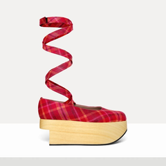 Vivienne Westwood 西太后 x NANA 红色格纹厚底鞋