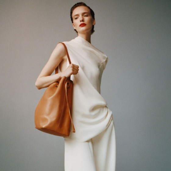 FWRD：The Row 私促专场 ROUND 90'S 包$975