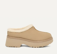 UGG New Heights Cozy 毛绒拖鞋