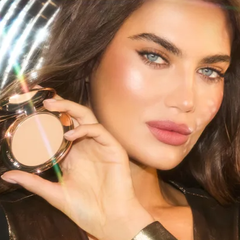 Charlotte Tilbury US：假日美容秘诀 选购唇线笔、定妆喷雾、唇釉等