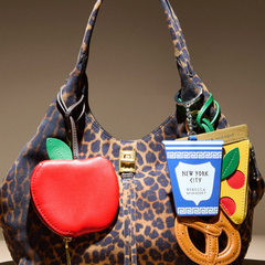 Rebecca Minkoff：7天特惠活动