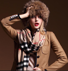 Neiman Marcus：Burberry 巴宝莉精选围巾额外7.5折特卖