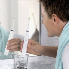 超低价！【德亚直邮】Philips 飞利浦 Sonicare HX9332 / 34 声波震动牙刷 105.4欧（约779元）