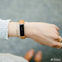 好价||Fitbit Alta 运动手环 $108.99（约763元）
