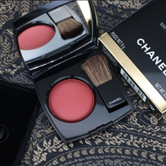 Chanel 香奈儿2016秋冬限量腮红320色号 $45（约318元）