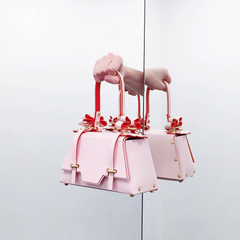 Luis*iaroma：Niels Peeraer--比利时设计师品牌 少女心满满的包袋 低至8.5折