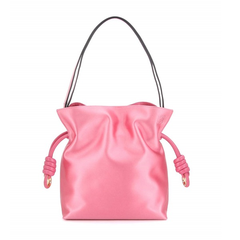 刷爆时装周街拍的Loewe 粉色手提包